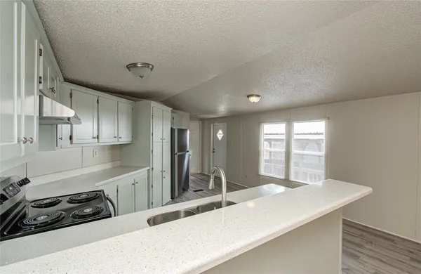 $1,400 | 13704 Lookout Court, Willis, TX 77318