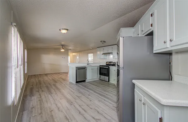 $1,400 | 13704 Lookout Court, Willis, TX 77318