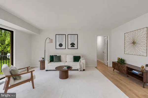 $325,000 | 10636 Montrose Avenue, Unit 101, Bethesda, MD 20814