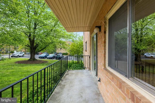 $325,000 | 10636 Montrose Avenue, Unit 101, Bethesda, MD 20814