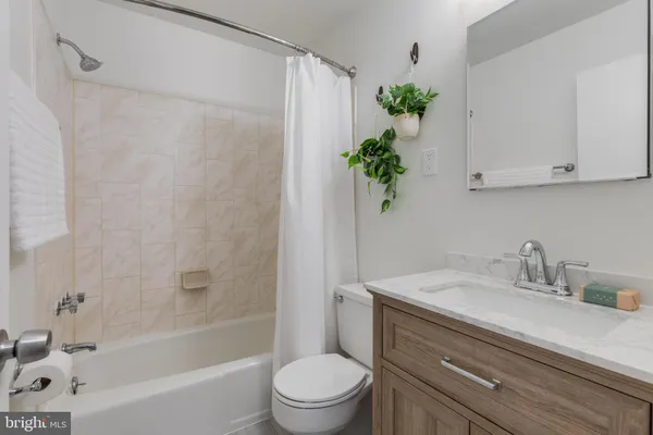 $325,000 | 10636 Montrose Avenue, Unit 101, Bethesda, MD 20814
