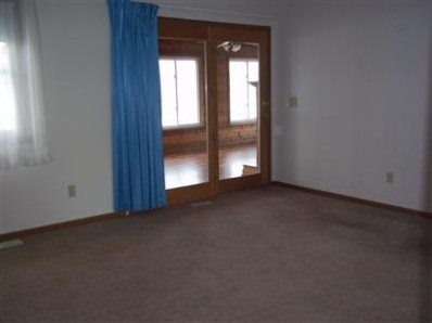 17694 Holtz Road Lowell, IN 46356 - Photo 7 of 10 398x298