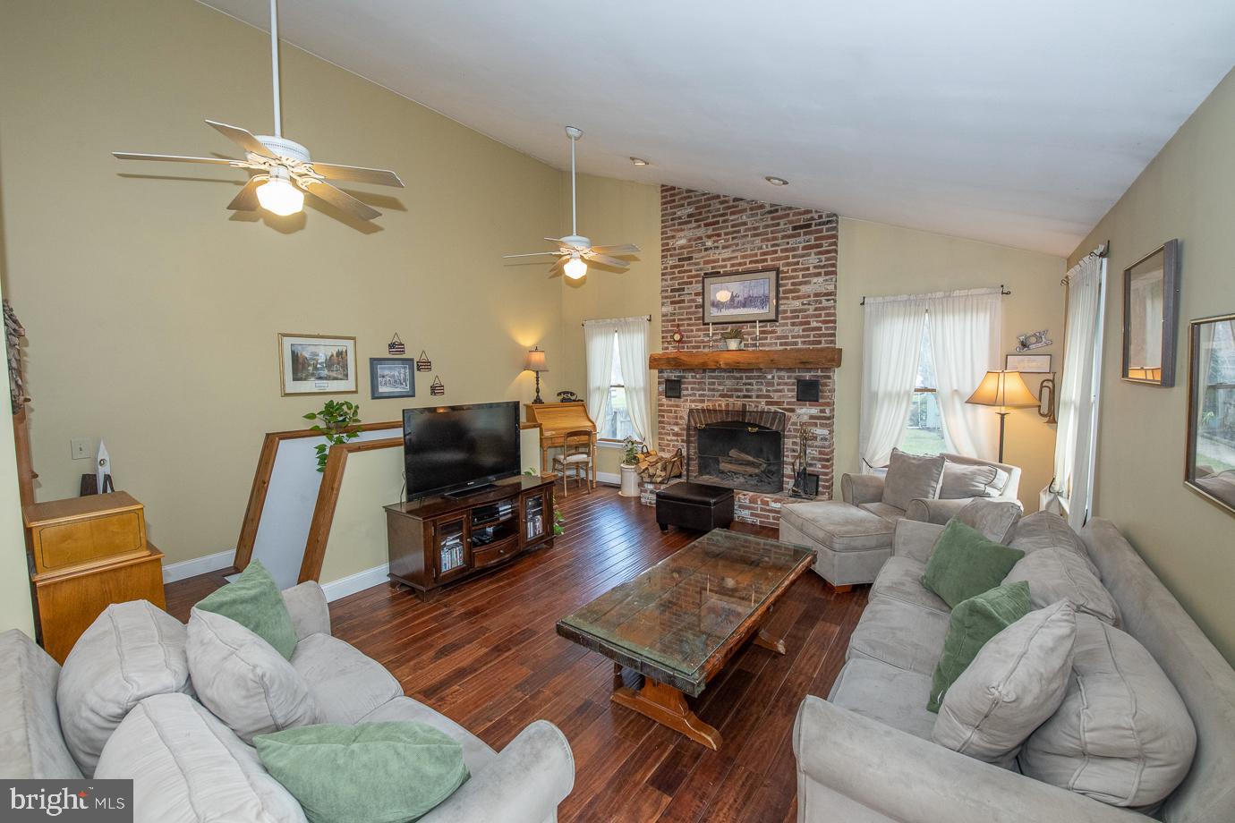 107 Sproul Road Malvern, PA 19355 - Photo 10 of 36