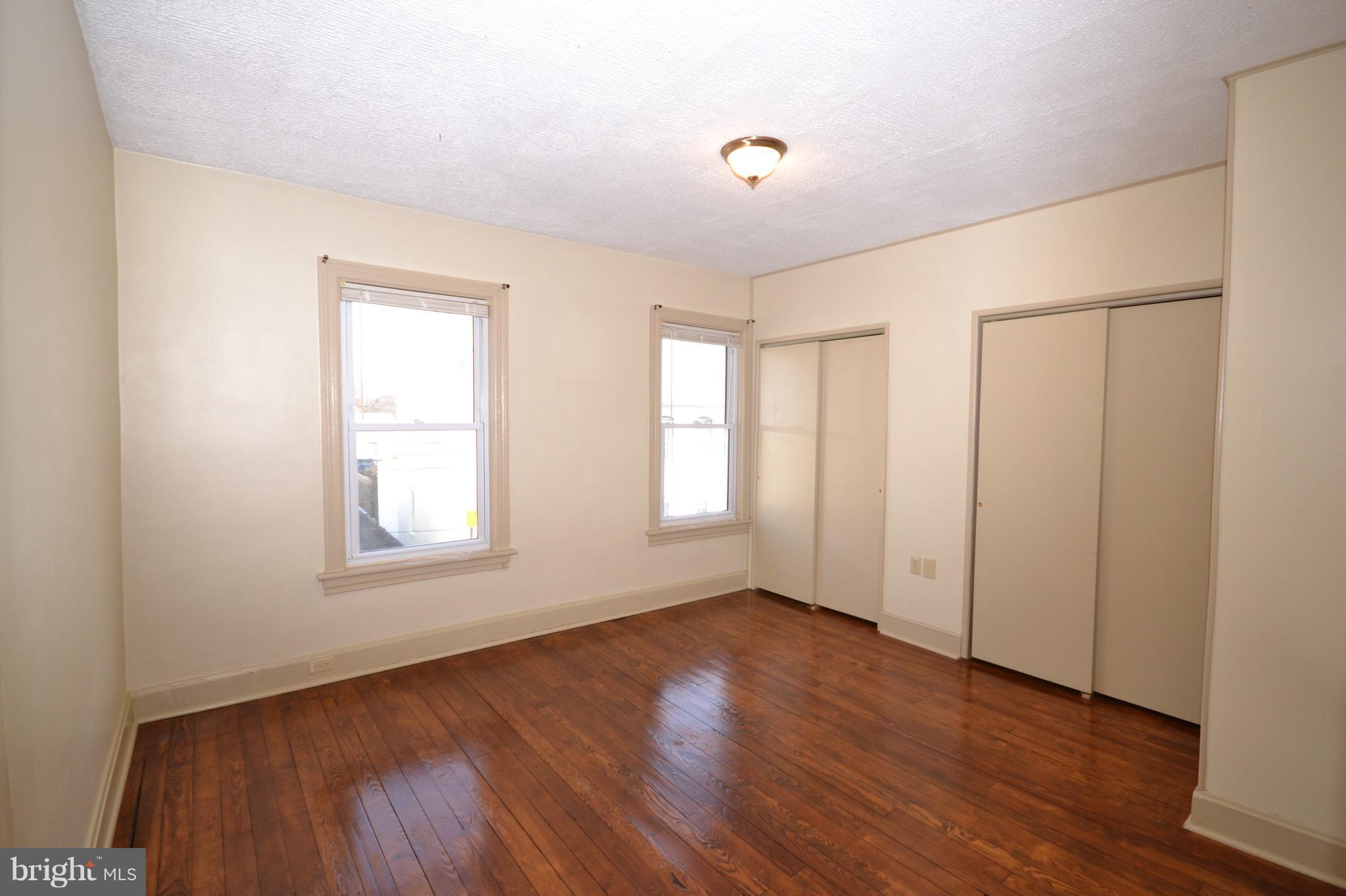 615 West Church Street Hagerstown, MD 21740 - Photo 8 of 15 Bedroom (Master)