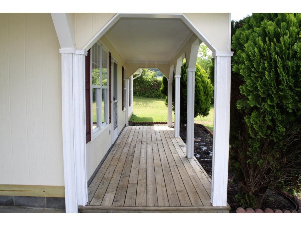 130 Greenway Road Limestone, TN 37681 - Photo 4 of 36 Covered Front Porch