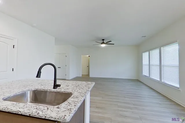 $1,790 | Undisclosed Address, Carencro, LA 70520