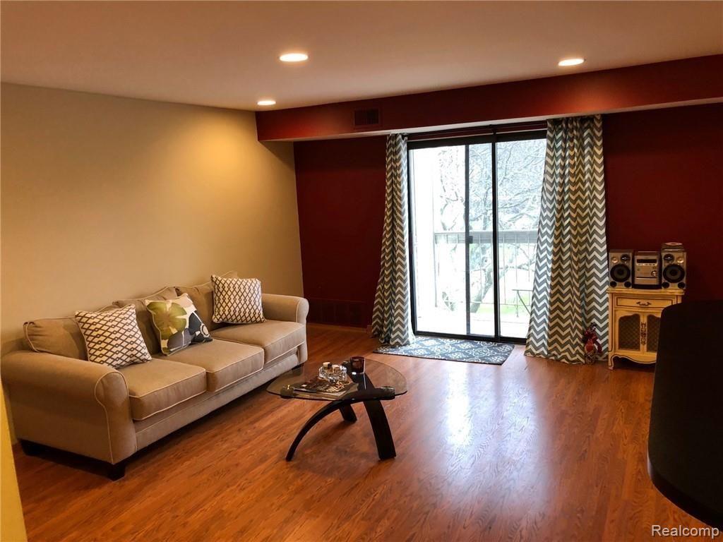 30445 West 14 Mile Road, Unit 68 Farmington Hills, MI 48334 - Photo 11 of 17