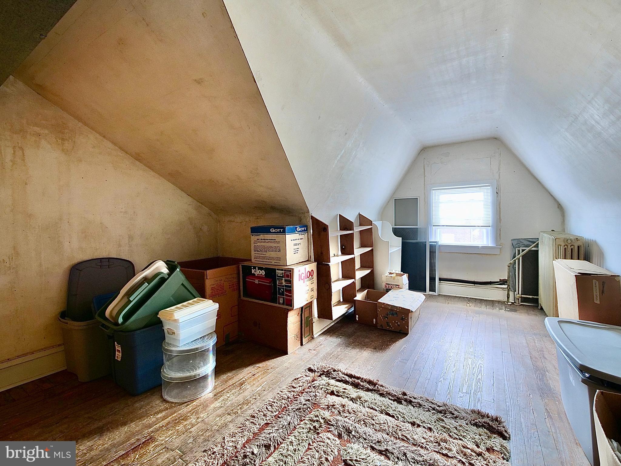122 Marshall Road Lansdowne, PA 19050 - Photo 38 of 40 3rd Floor Walk-Up Attic