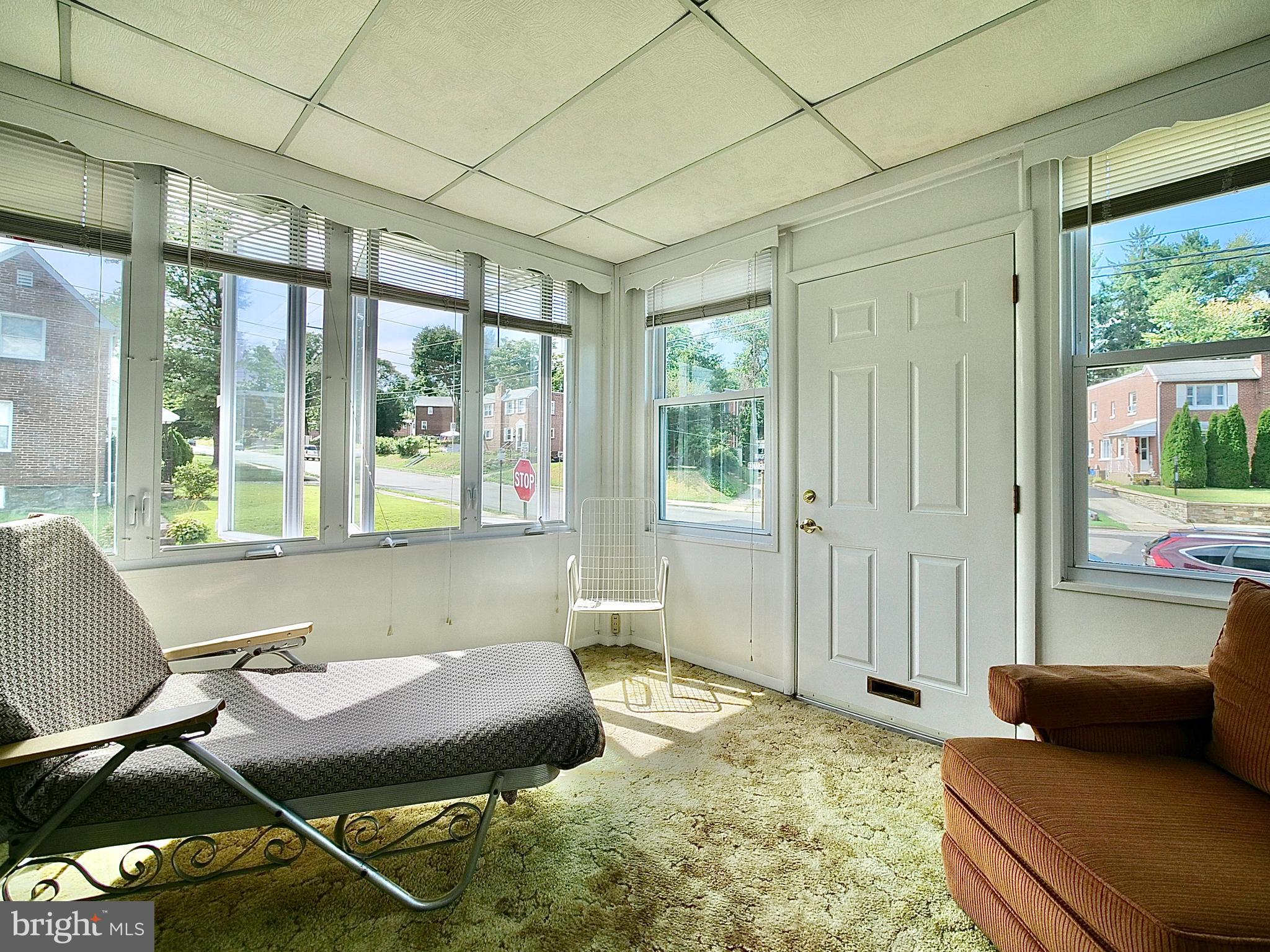 122 Marshall Road Lansdowne, PA 19050 - Photo 8 of 40 Seasonal Sun Room