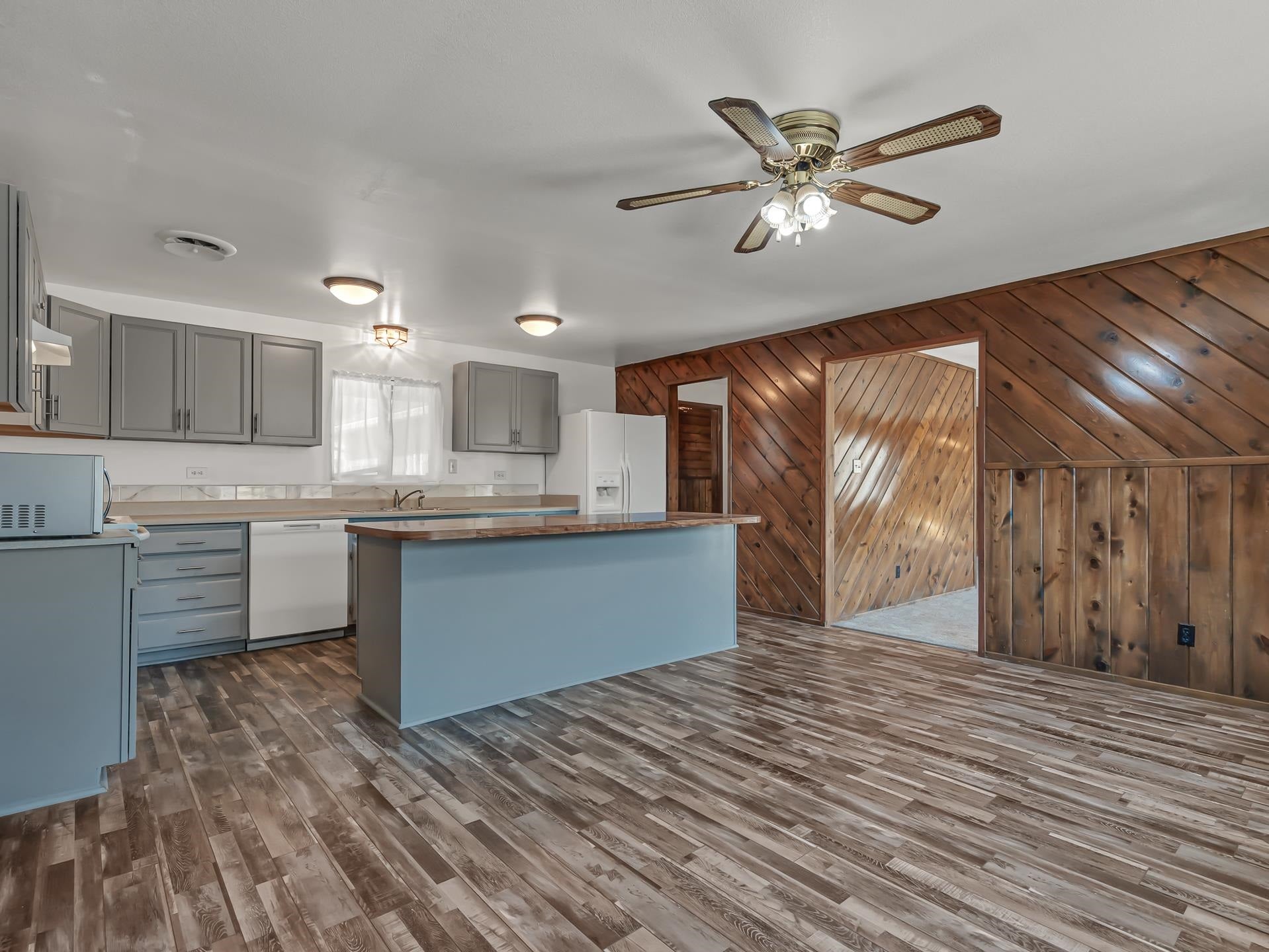 10001 Cram Gulch Road Yreka, CA 96097 - Photo 10 of 32 Gallery Image 10