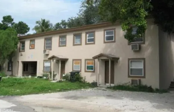 $900 | 3619 Seminole Avenue, Unit 7, Fort Myers, FL 33916