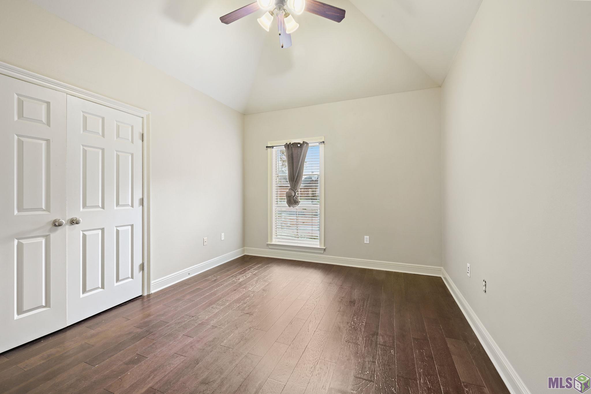 8926 Foxgate Drive St. George, LA 70809 - Photo 14 of 16 GUEST ROOM/OFFICE