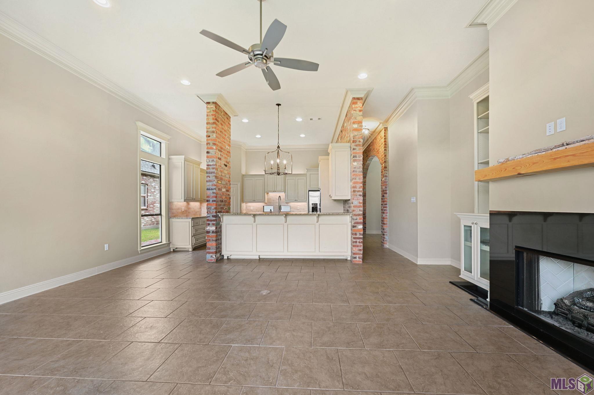 8926 Foxgate Drive St. George, LA 70809 - Photo 5 of 16