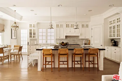 $5,995,000 | 867 Wellesley Avenue, Los Angeles, CA 90049