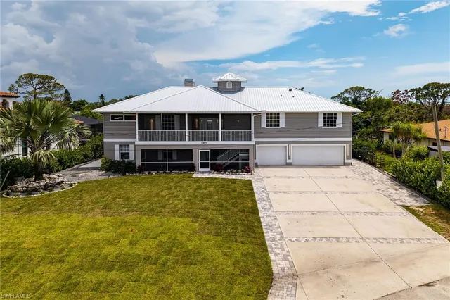 $1,395,000 | 4975 Mederia Lane, Estero, FL 33928