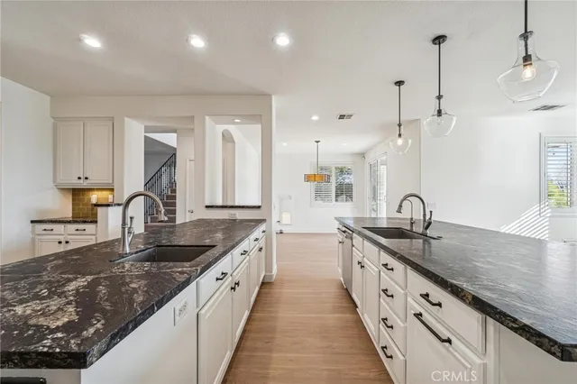 $1,300,000 | 29158 Mission Trail Lane, Valencia, CA 91354