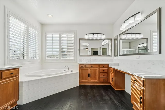 $1,300,000 | 29158 Mission Trail Lane, Valencia, CA 91354