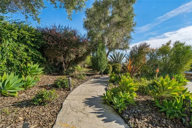 $1,300,000 | 29158 Mission Trail Lane, Valencia, CA 91354