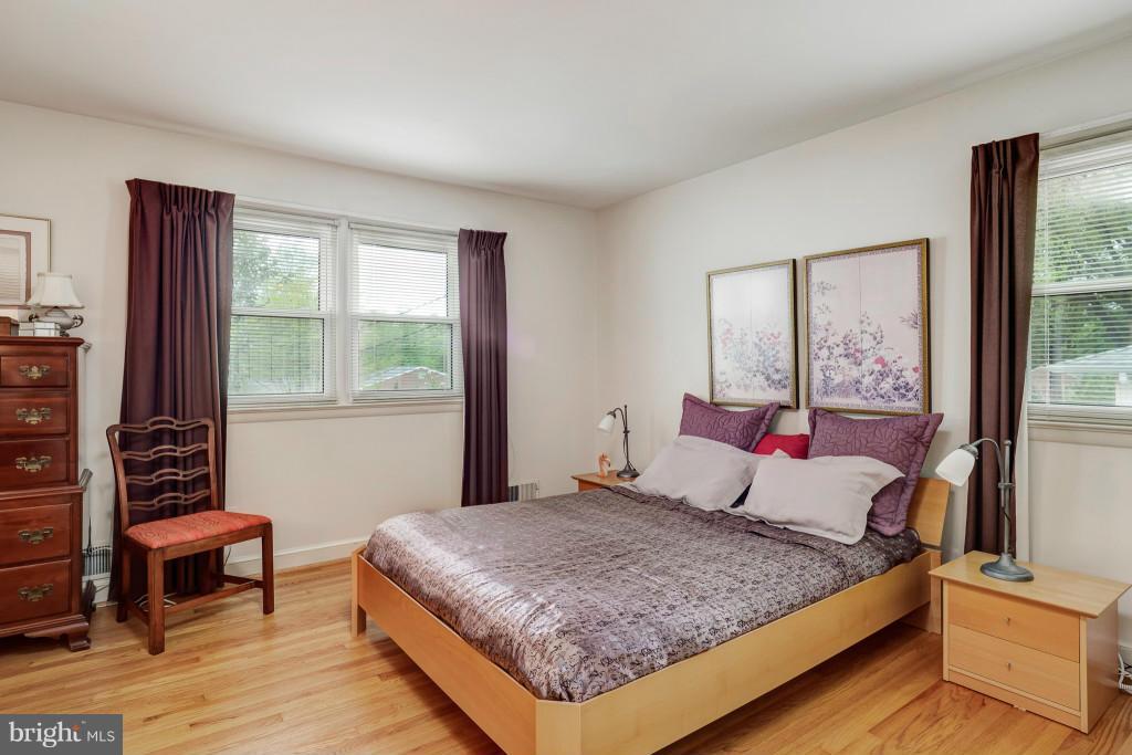 1437 Layman Street McLean, VA 22101 - Photo 15 of 19 Bedroom (Master)