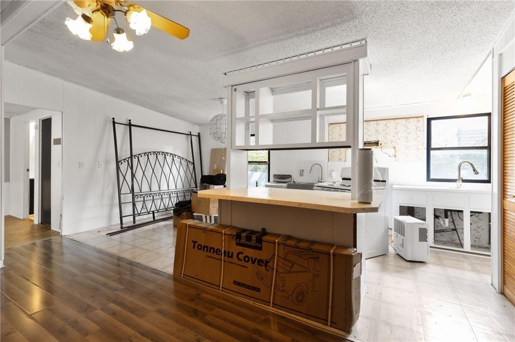 511 South Main Street La Monte, MO 65337 - Photo 11 of 35