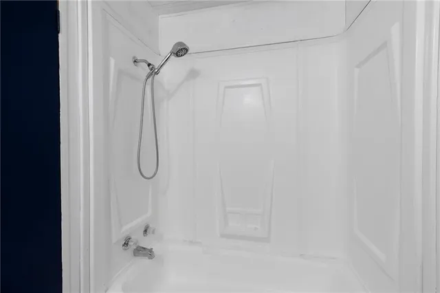 $100,000 | 511 South Main Street, La Monte, MO 65337