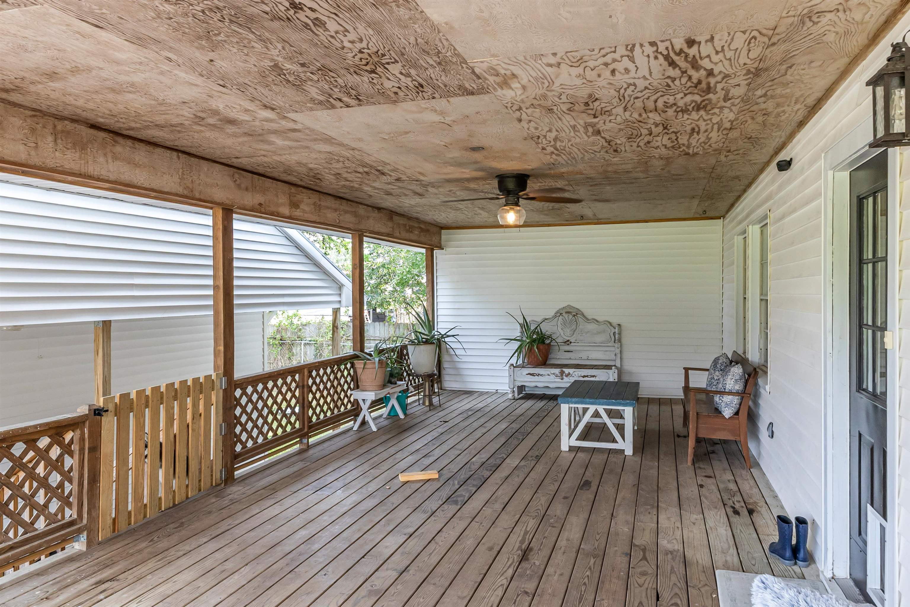 9633 Gilbert Road Beaumont, TX 77705 - Photo 38 of 45