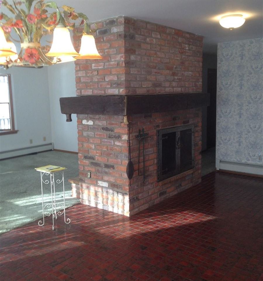 1488 Addis Road Holly, MI 48442 - Photo 9 of 43 21393575-8.JPG