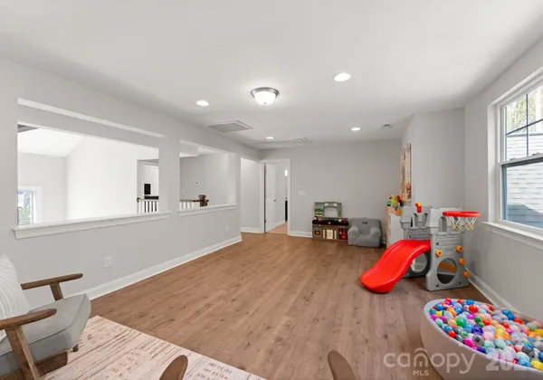 $1,000,000 | 13701 Petworth Court, Charlotte, NC 28278