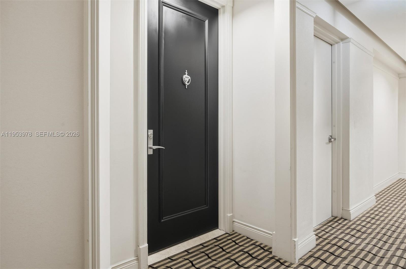 801 Brickell Key Boulevard, Unit 1404 Miami, FL 33131 - Photo 28 of 44