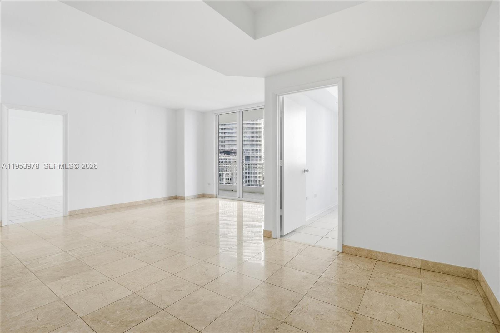 801 Brickell Key Boulevard, Unit 1404 Miami, FL 33131 - Photo 5 of 44