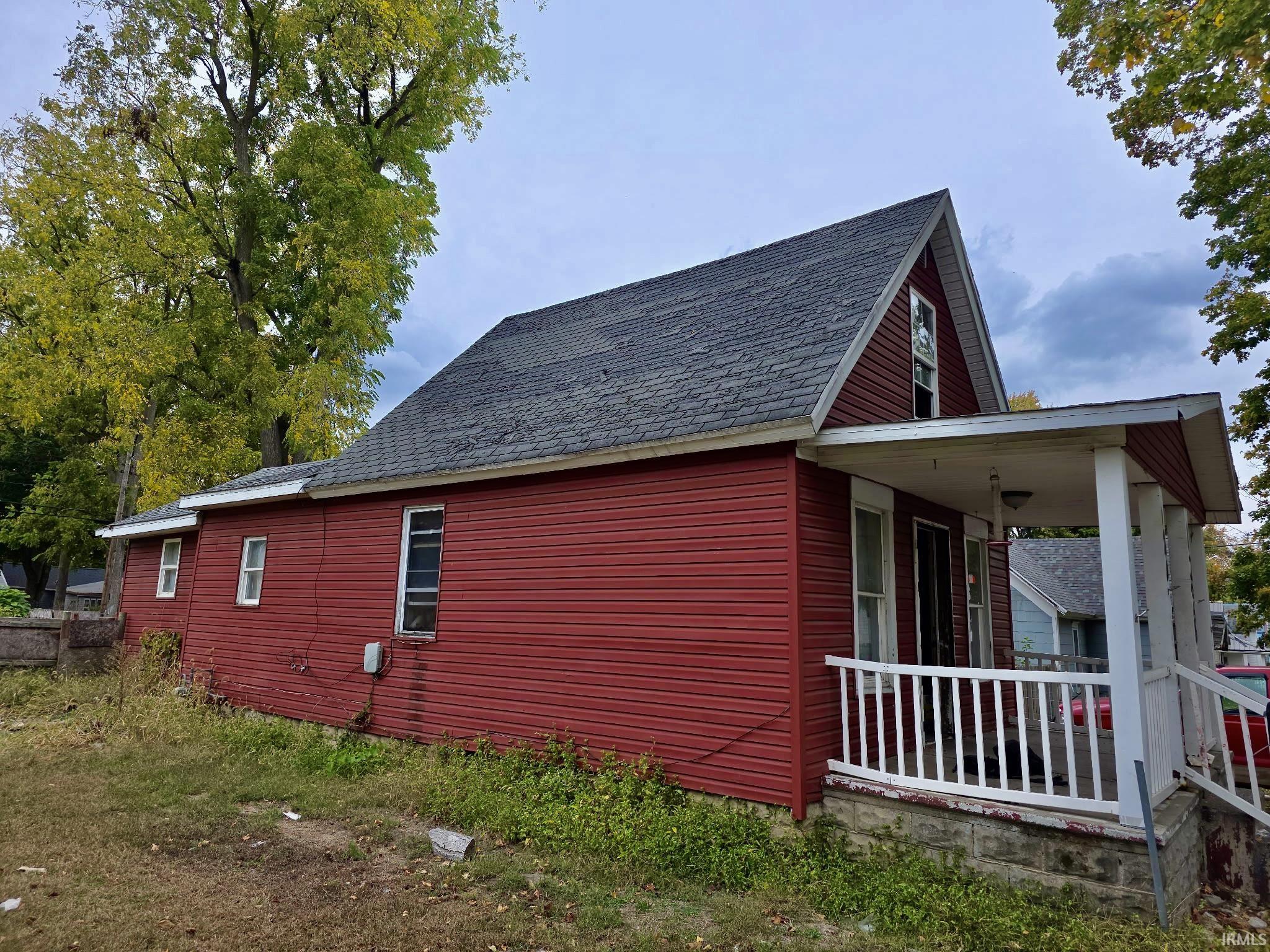 1208 Elm Street Rochester, IN 46975 - Photo 3 of 12