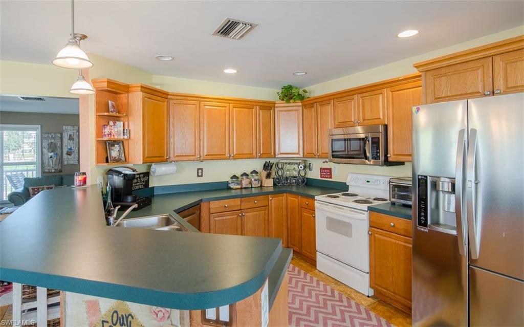 3950 Williamson Road Fort Myers, FL 33905 - Photo 10 of 19 Gallery Image 10