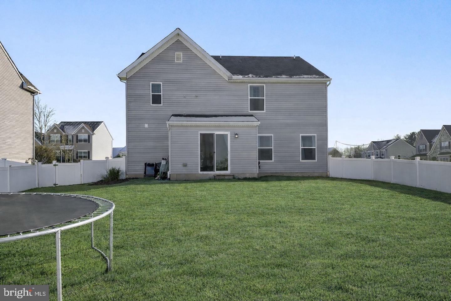 10 Coriander Lane Manchester, PA 17345 - Photo 25 of 25 a backyard of a house with table and chairs