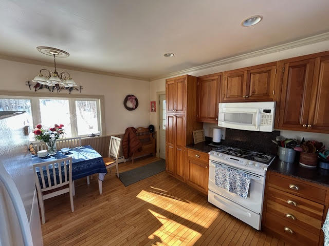 41 Grove Street Belfast, ME 04915 - Photo 10 of 61 unnamed (63)