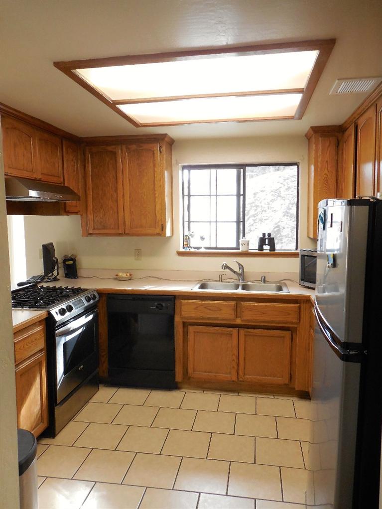 29140 North Lower Valley Road Tehachapi, CA 93561 - Photo 39 of 42 Gallery Image 39