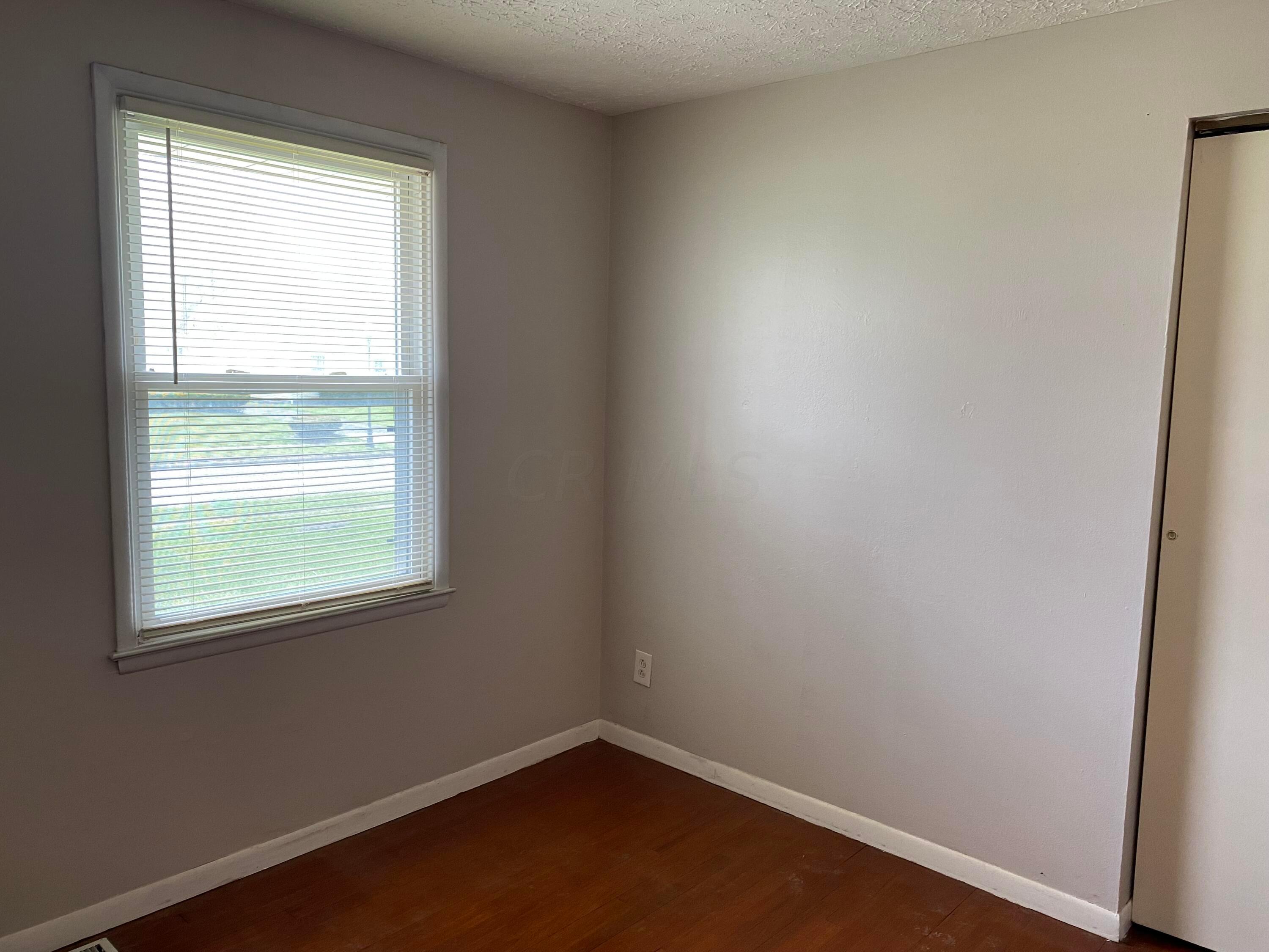 2130 Case Road Columbus, OH 43224 - Photo 23 of 39 23 - Bedroom2 - 2