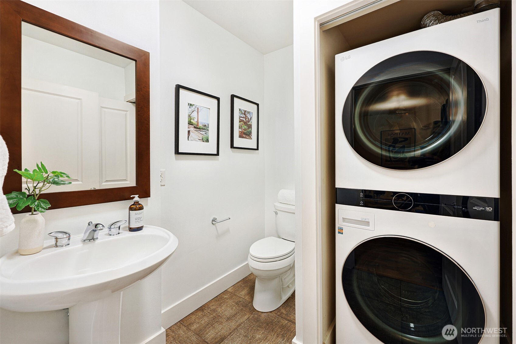 159 Denny Way, Unit 406 Seattle, WA 98109 - Photo 12 of 39