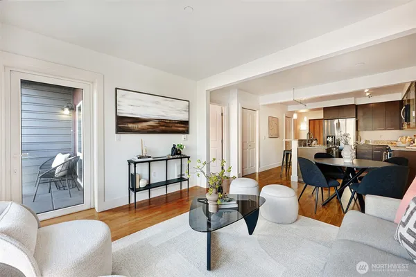 $435,000 | 159 Denny Way, Unit 406, Seattle, WA 98109
