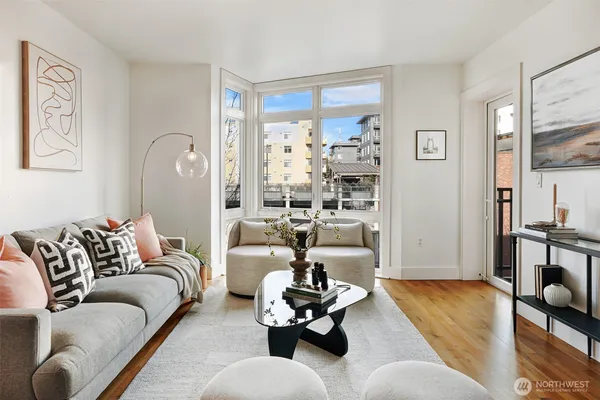 $435,000 | 159 Denny Way, Unit 406, Seattle, WA 98109