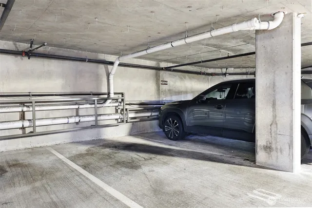 $450,000 | 159 Denny Way, Unit 406, Seattle, WA 98109