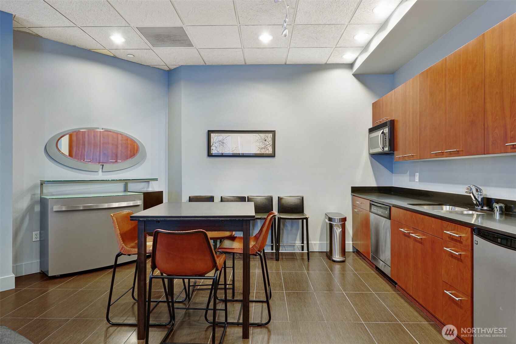 159 Denny Way, Unit 406 Seattle, WA 98109 - Photo 31 of 39