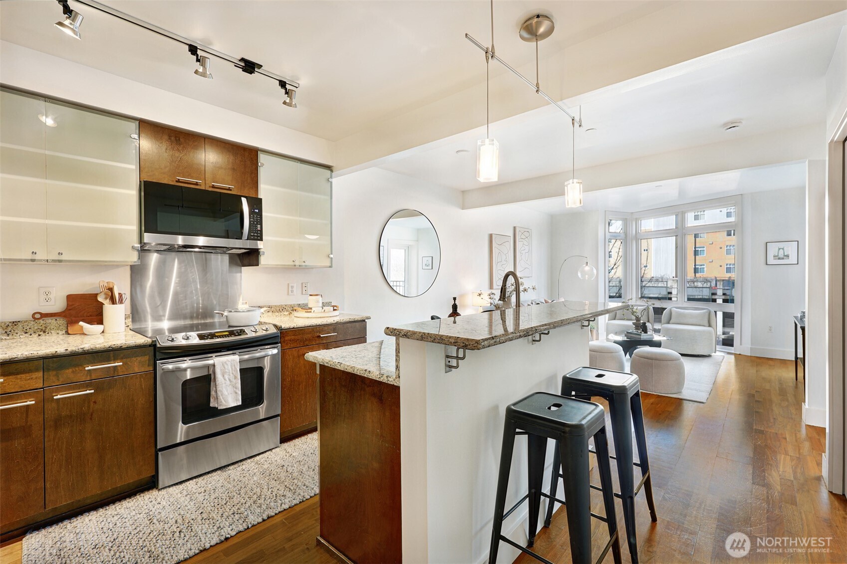 159 Denny Way, Unit 406 Seattle, WA 98109 - Photo 5 of 39