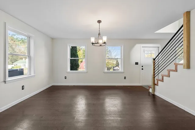 $419,900 | 4 Morris Street, Peterborough, NH 03458