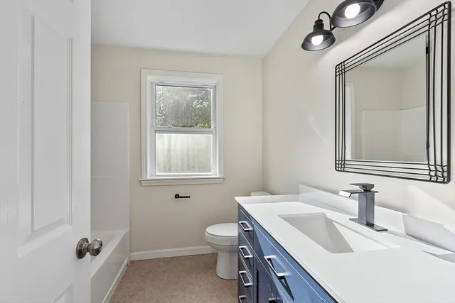 $419,900 | 4 Morris Street, Peterborough, NH 03458