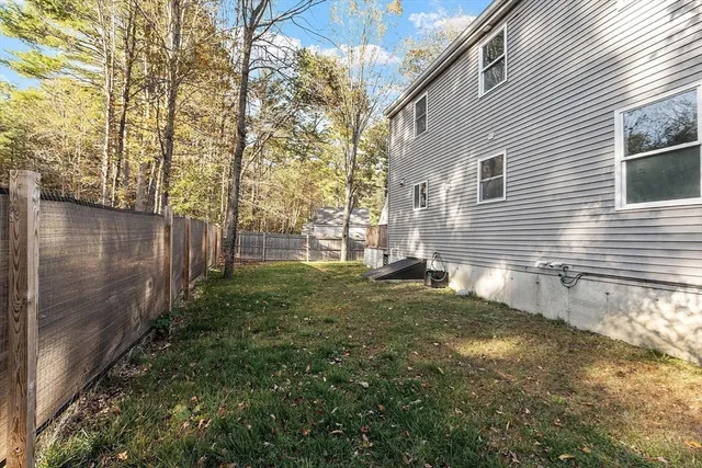 $419,900 | 4 Morris Street, Peterborough, NH 03458