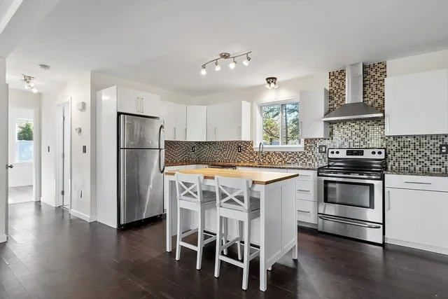 $419,900 | 4 Morris Street, Peterborough, NH 03458