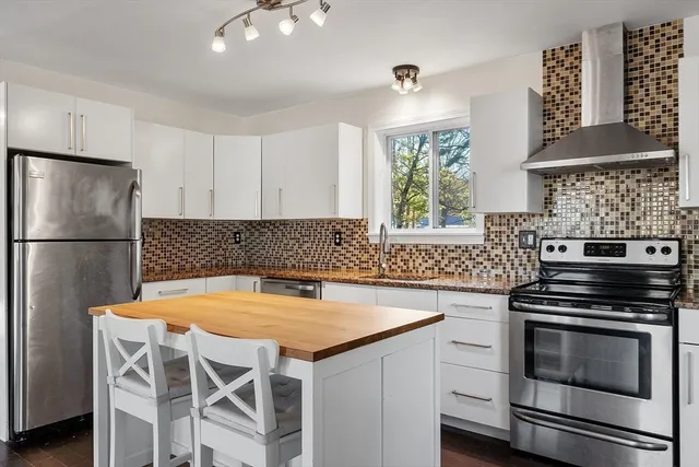 $419,900 | 4 Morris Street, Peterborough, NH 03458