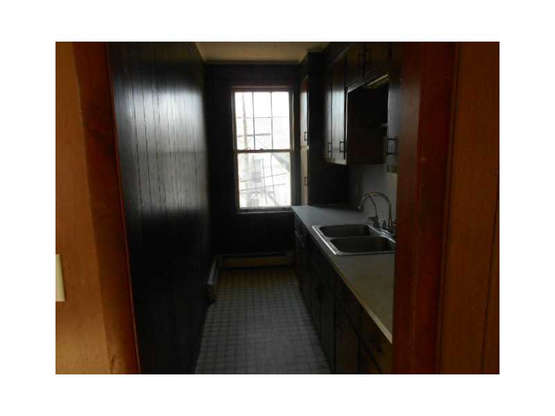36 Cold Spring Place Woonsocket, RI 02895 - Photo 19 of 24 Kitchen.