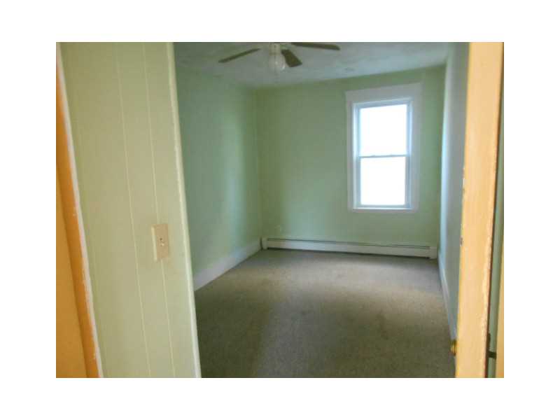36 Cold Spring Place Woonsocket, RI 02895 - Photo 6 of 24 Bedroom.