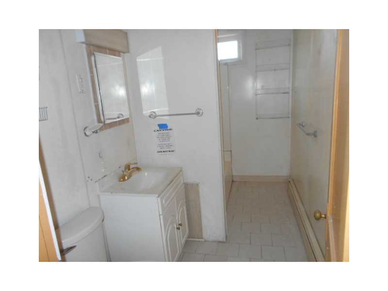 36 Cold Spring Place Woonsocket, RI 02895 - Photo 8 of 24 Bathroom.